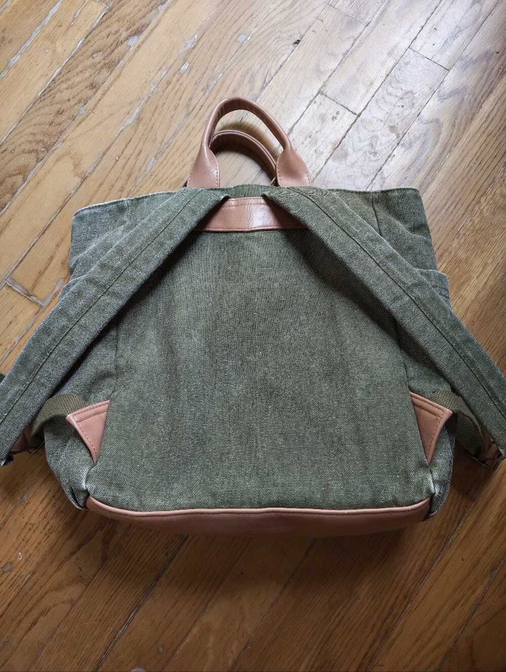 Universal Thread Square Utility Backpack - Picture 2 of 3